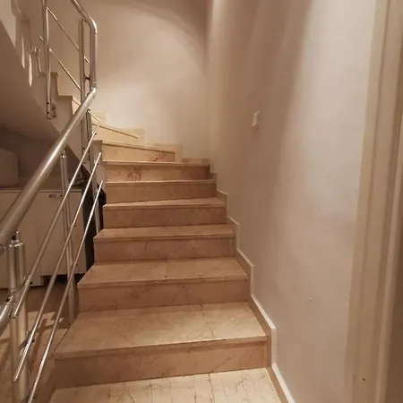 5 Star Villa, Private Chef, Daily Housekeeping, Concierge, 1040